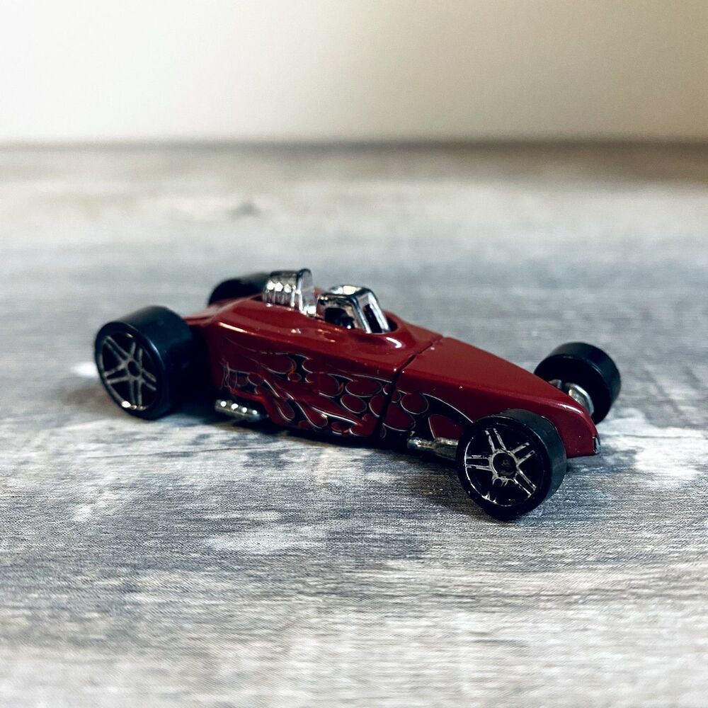 Vintage 2002 Hot Wheels Tire Fryer Diecast  Burgundy Red Car